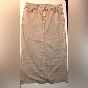 American Eagle Outfitters Stretch Denim Khaki Skirt